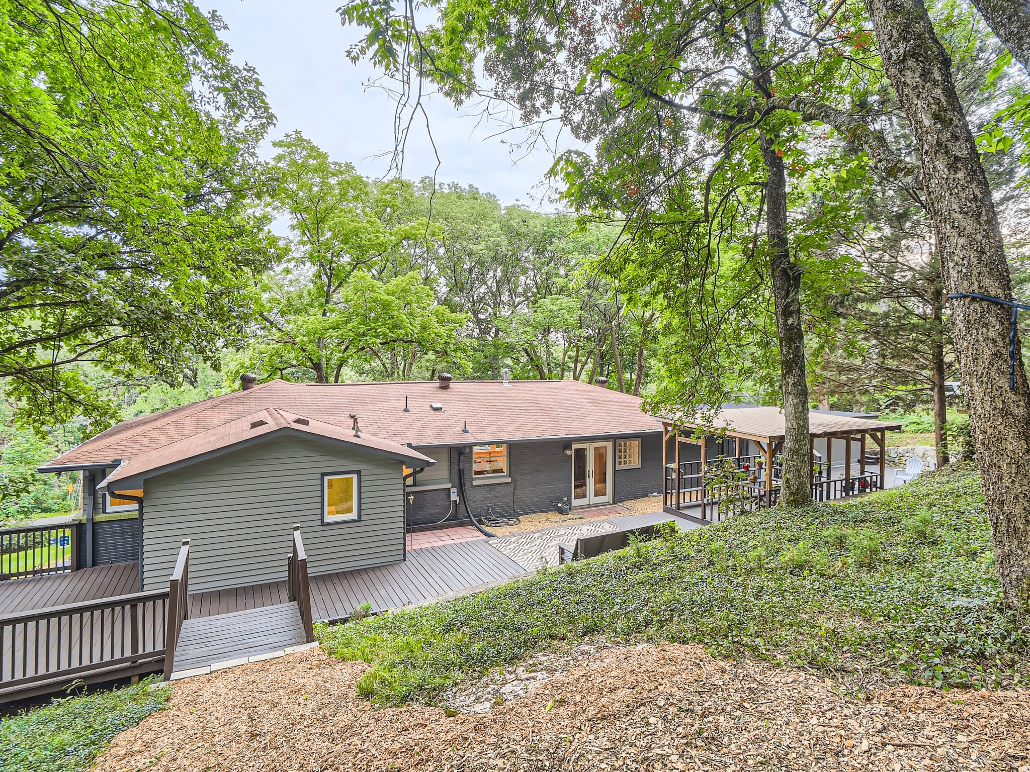 939 Rodney Drive Nashville TN 37205