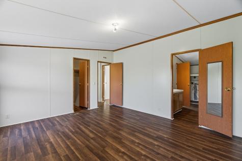 5055 S Bell Cross Road Adams TN 37010