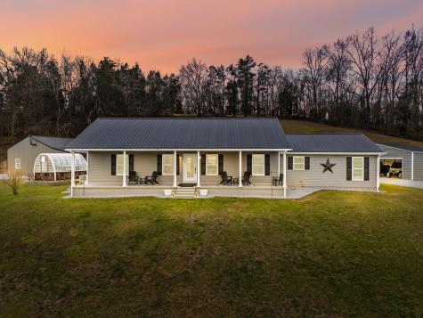 1447 W Beaverdam Road Centerville TN 37033
