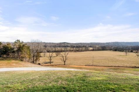 1447 W Beaverdam Road Centerville TN 37033