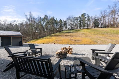 1447 W Beaverdam Road Centerville TN 37033