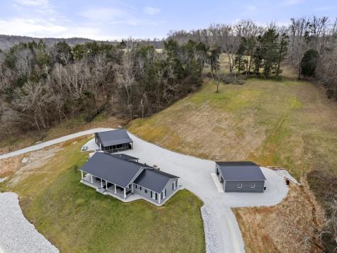 1447 W Beaverdam Road Centerville TN 37033