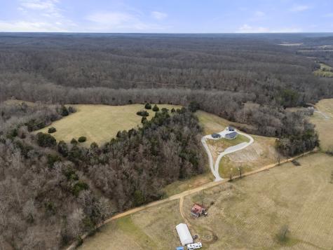 1447 W Beaverdam Road Centerville TN 37033