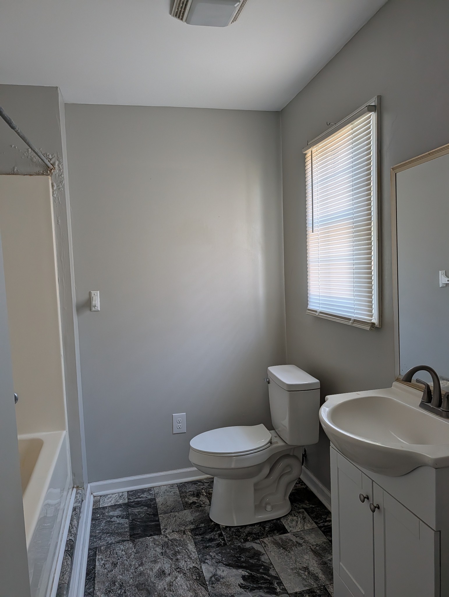 664 4th Ave, N Lewisburg TN 37091