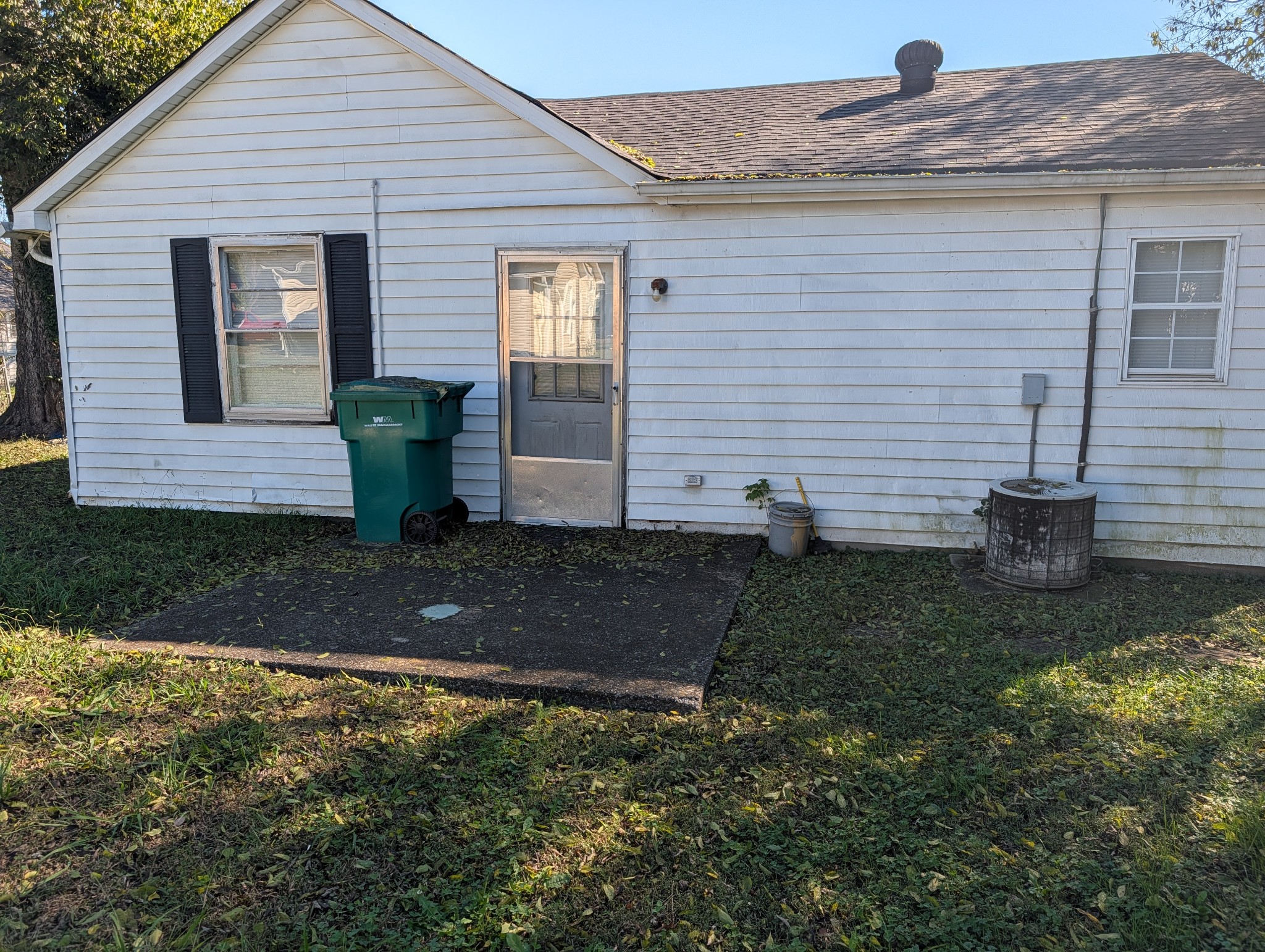 664 4th Ave, N Lewisburg TN 37091