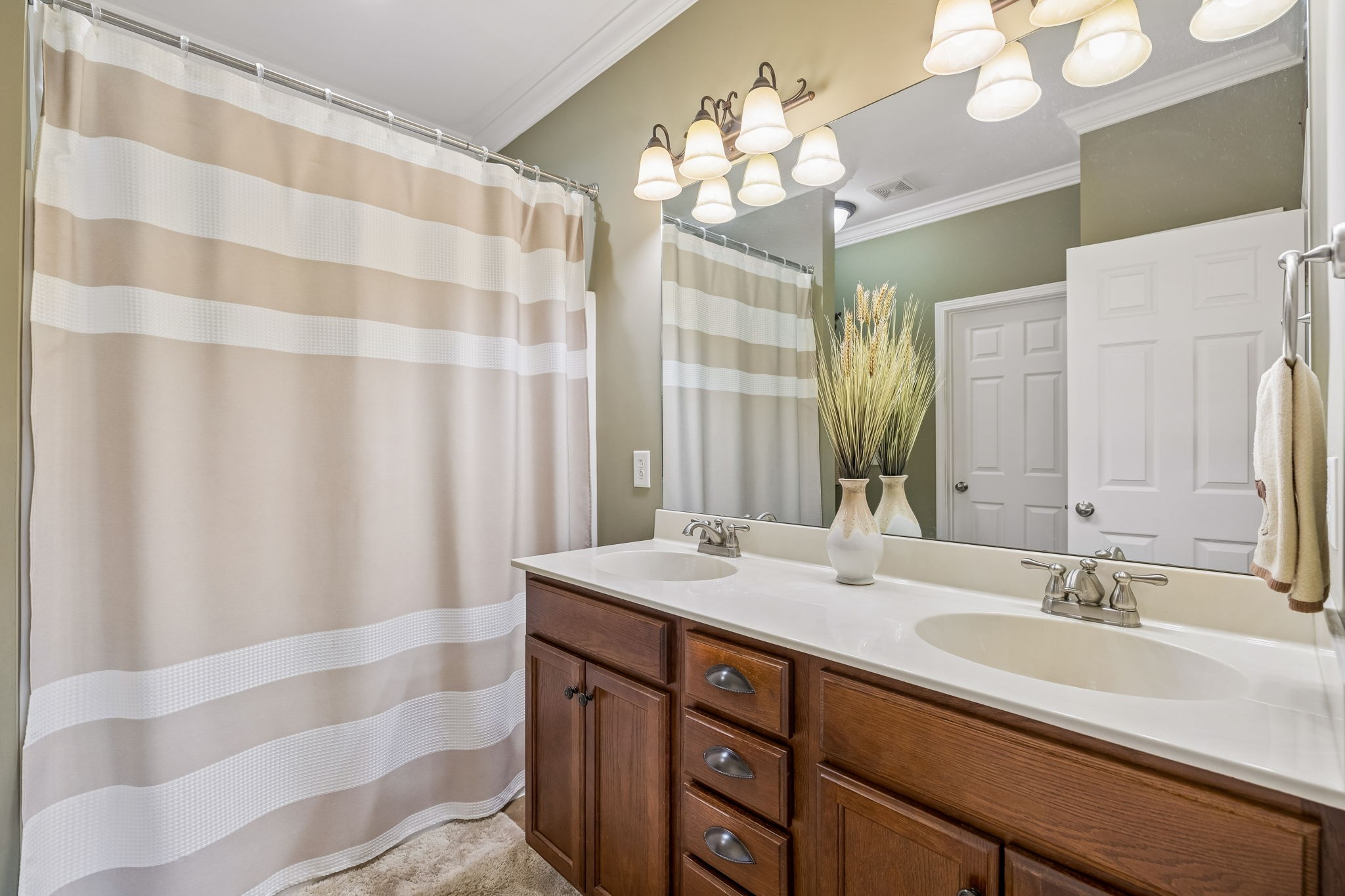2430 Turtle Trace Murfreesboro TN 37127