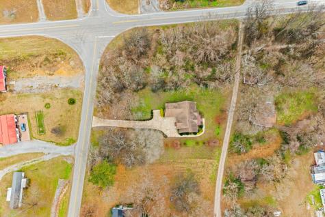 31 White Oak Road Stewart TN 37175