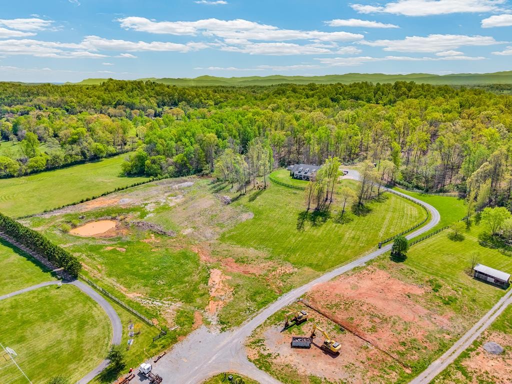 36313635 Louisville Road Louisville TN 37777