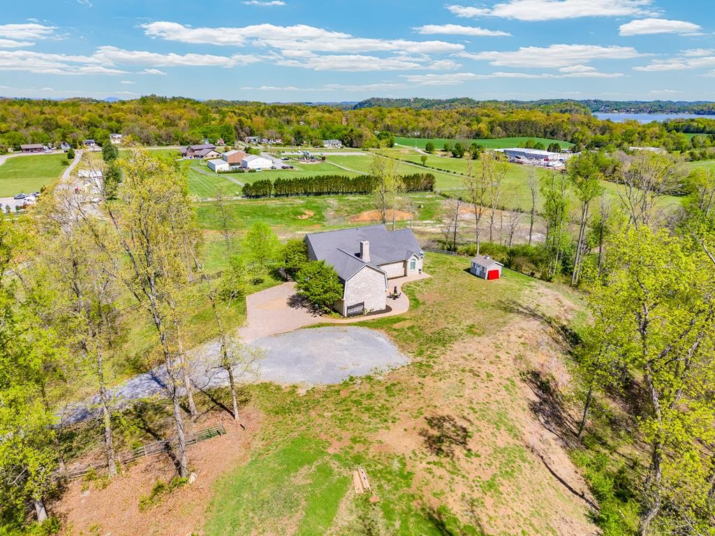 36313635 Louisville Road Louisville TN 37777