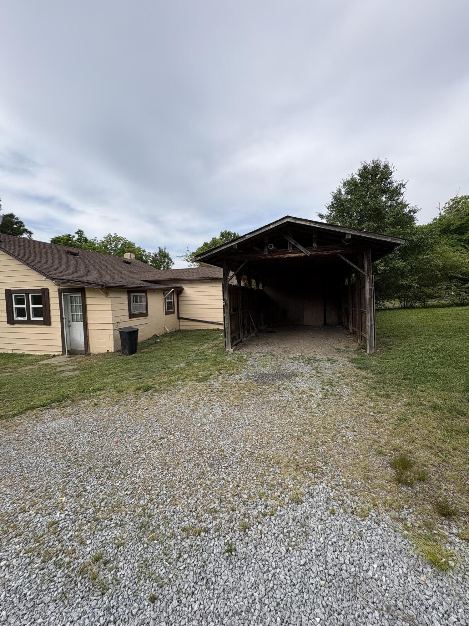 1117 Bledsoe Road Etowah TN 37331