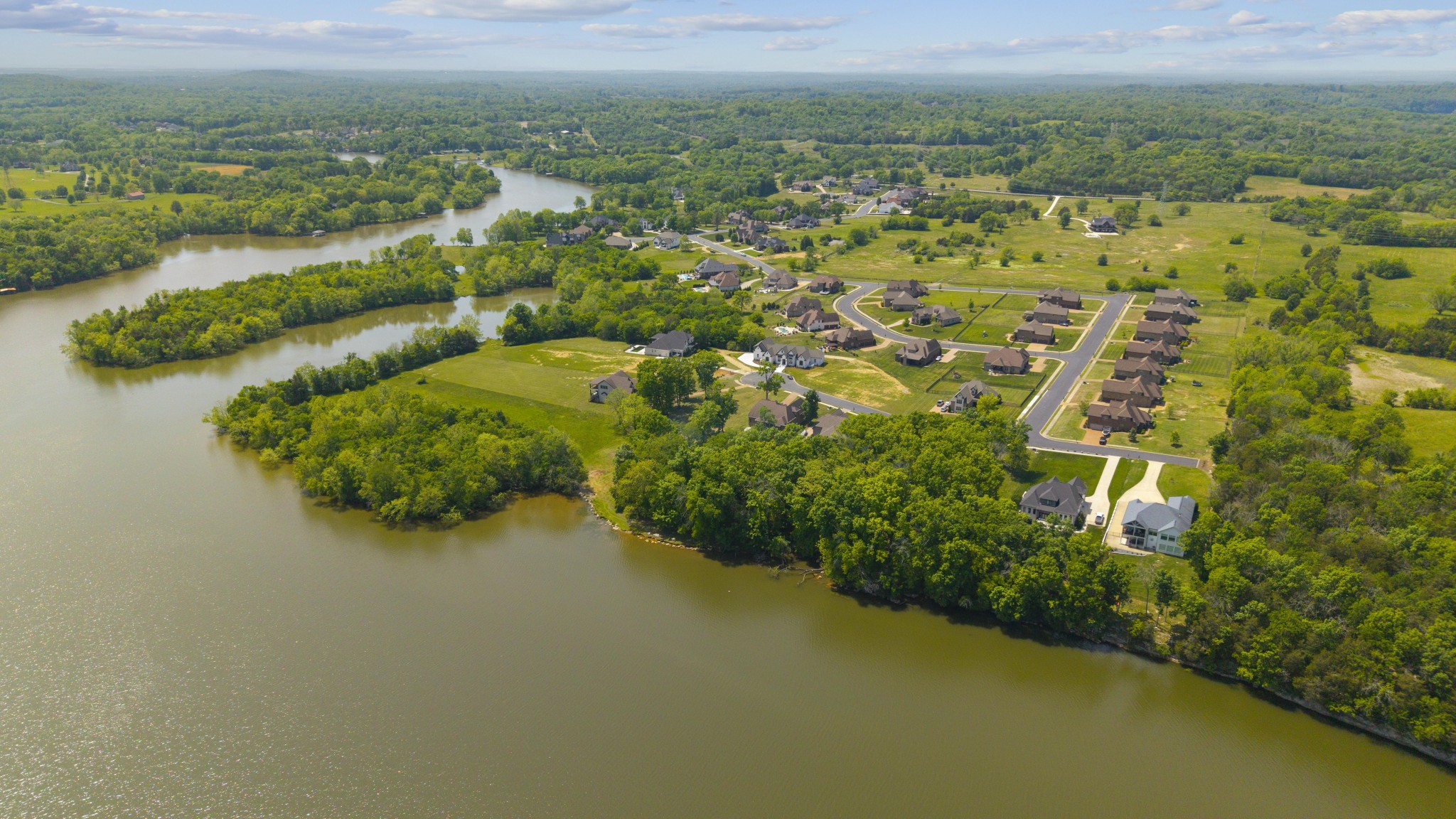 1004 Stonebrook Cove Lebanon TN 37087