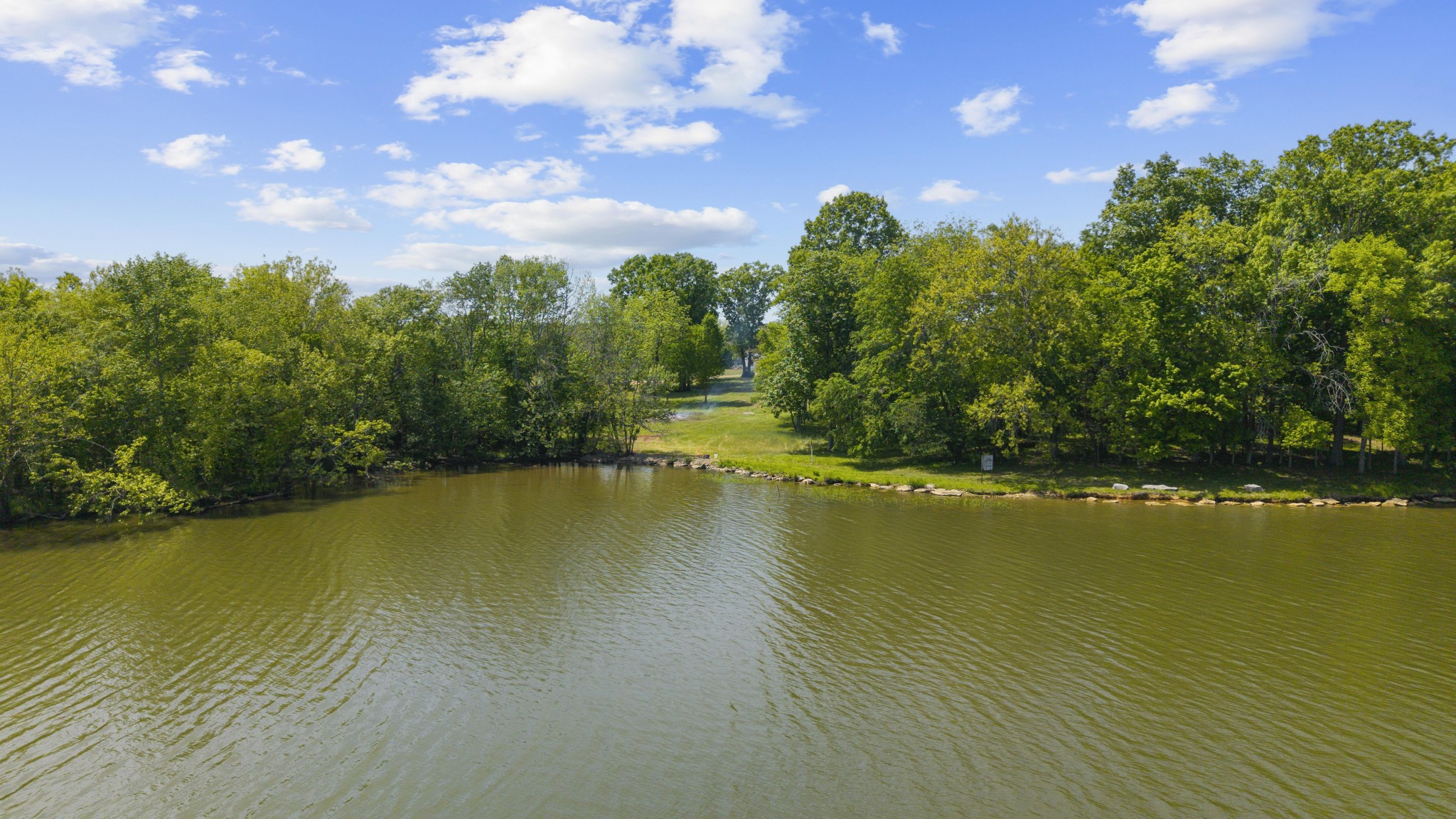 1004 Stonebrook Cove Lebanon TN 37087