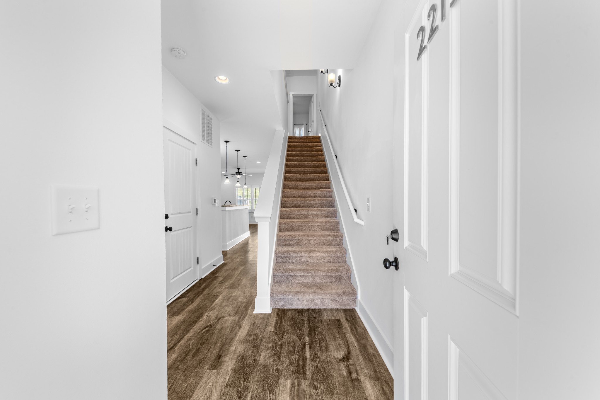 2215 Drone Way Columbia TN 38401
