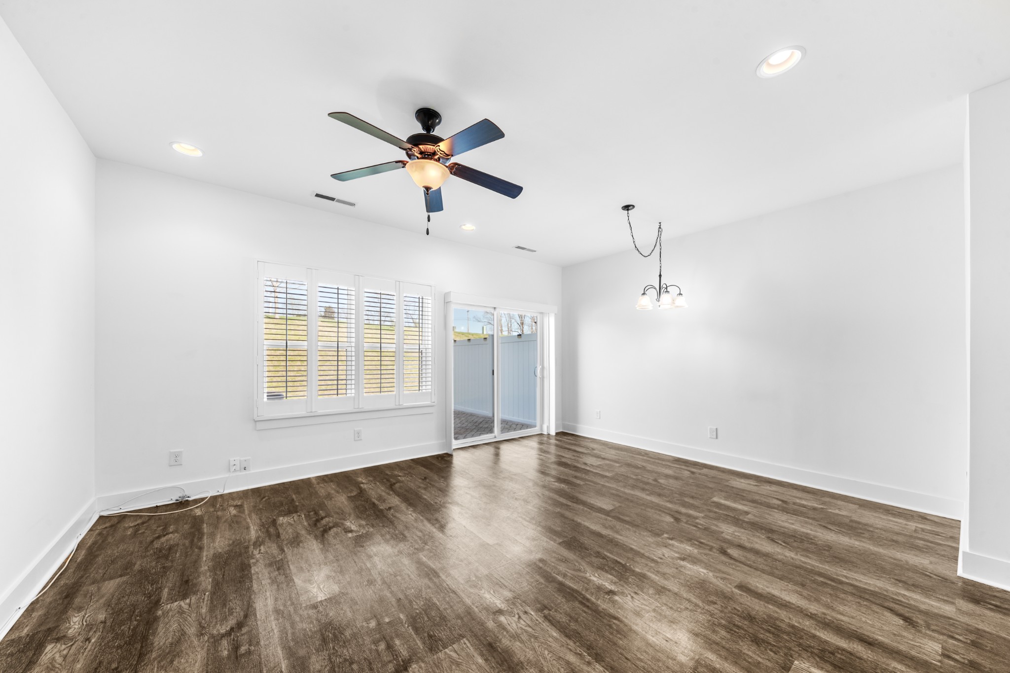 2215 Drone Way Columbia TN 38401