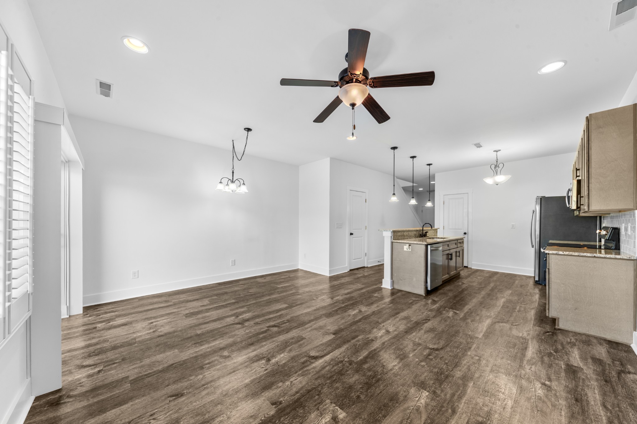 2215 Drone Way Columbia TN 38401