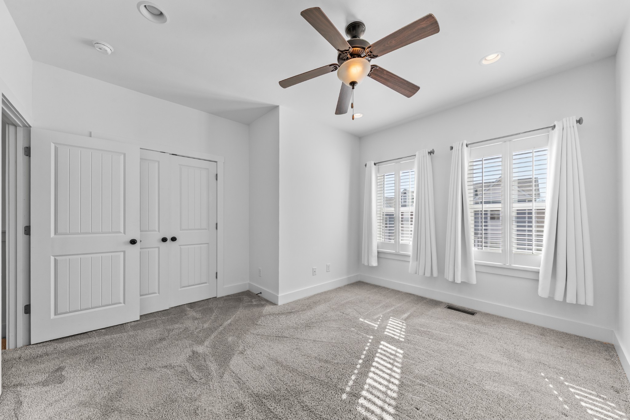 2215 Drone Way Columbia TN 38401
