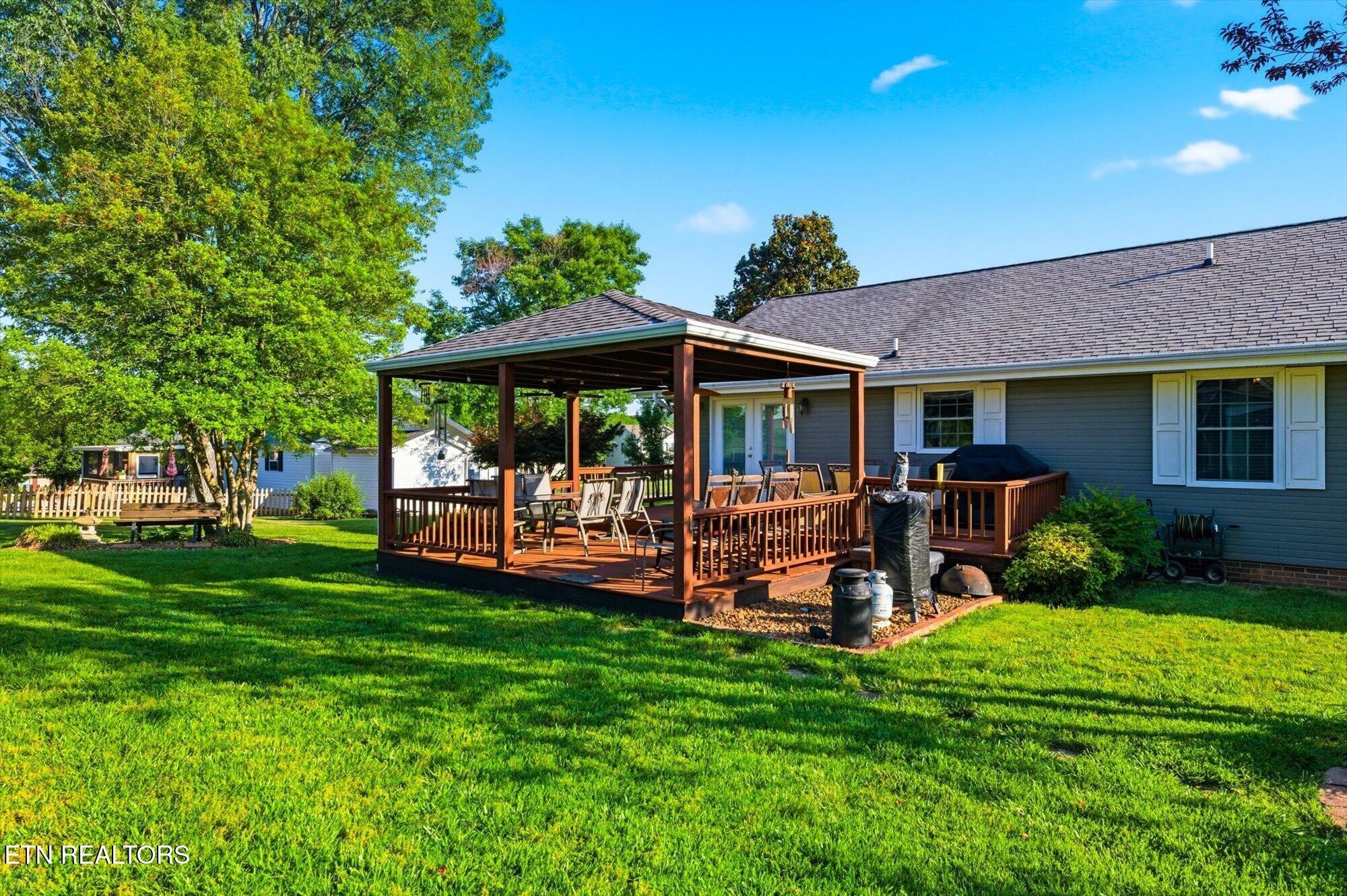 1404 Housley Drive Athens TN 37303