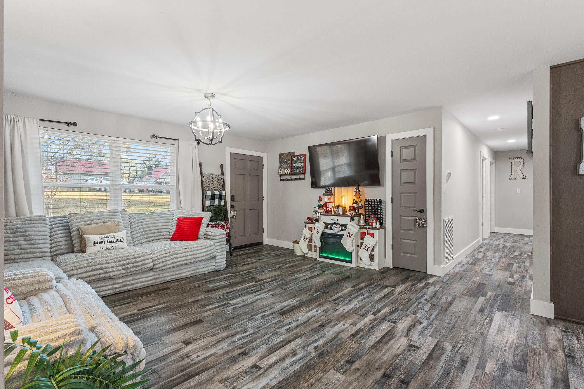 720 Millbrook Circle, SE Cleveland TN 37323