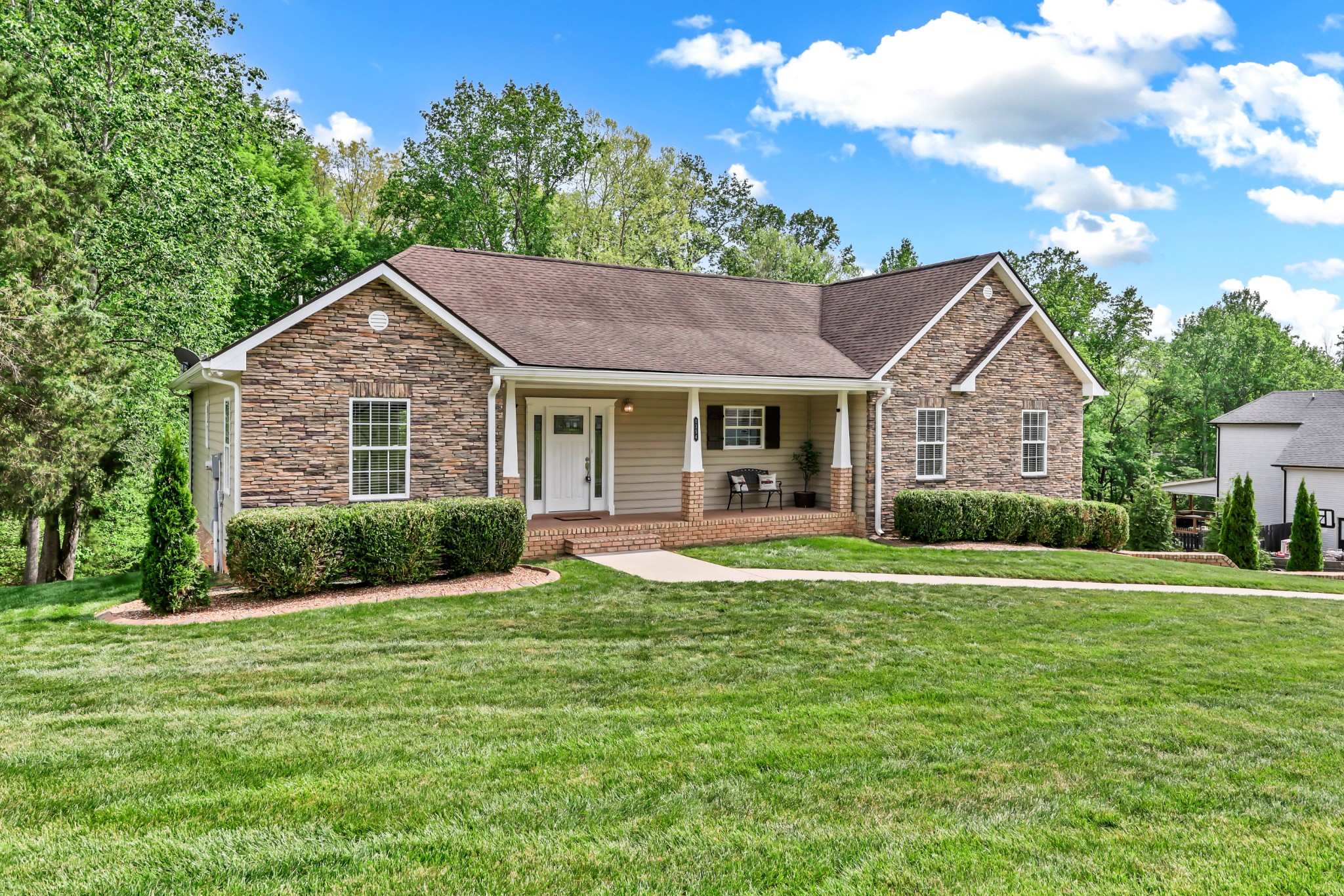 1354 Tannahill Way Clarksville TN 37043