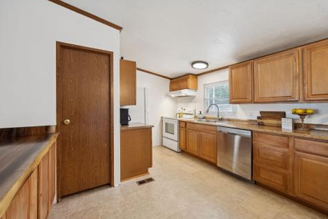 2854 Greens Mill Road Columbia TN 38401