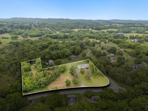 2854 Greens Mill Road Columbia TN 38401