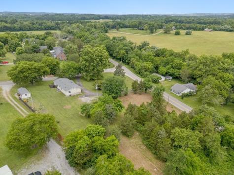 2854 Greens Mill Road Columbia TN 38401