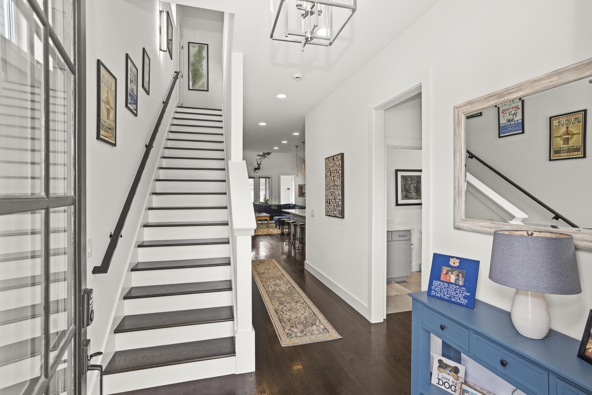 Nashville TN, 5211B Illinois Avenue