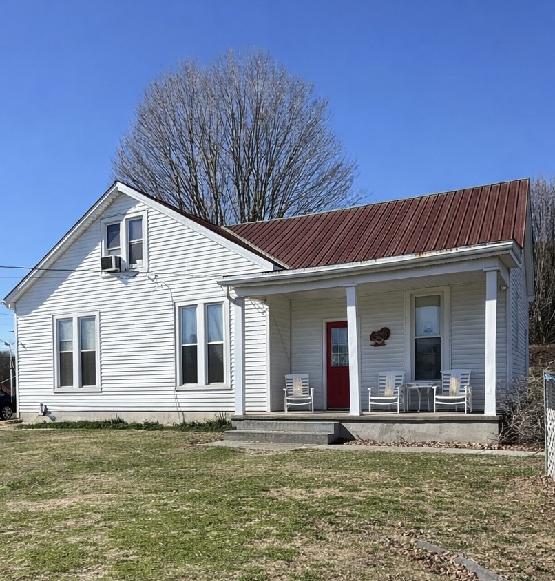 820 Highway 52 East, E Portland TN 37148