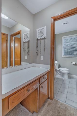 727 Harpeth Pkwy, W Nashville TN 37221