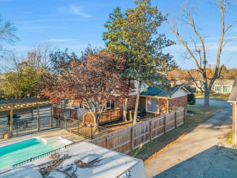 727 Harpeth Pkwy, W Nashville TN 37221