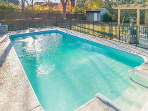 727 Harpeth Pkwy, W Nashville TN 37221