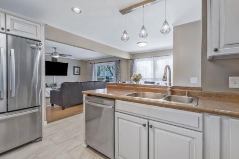 727 Harpeth Pkwy, W Nashville TN 37221