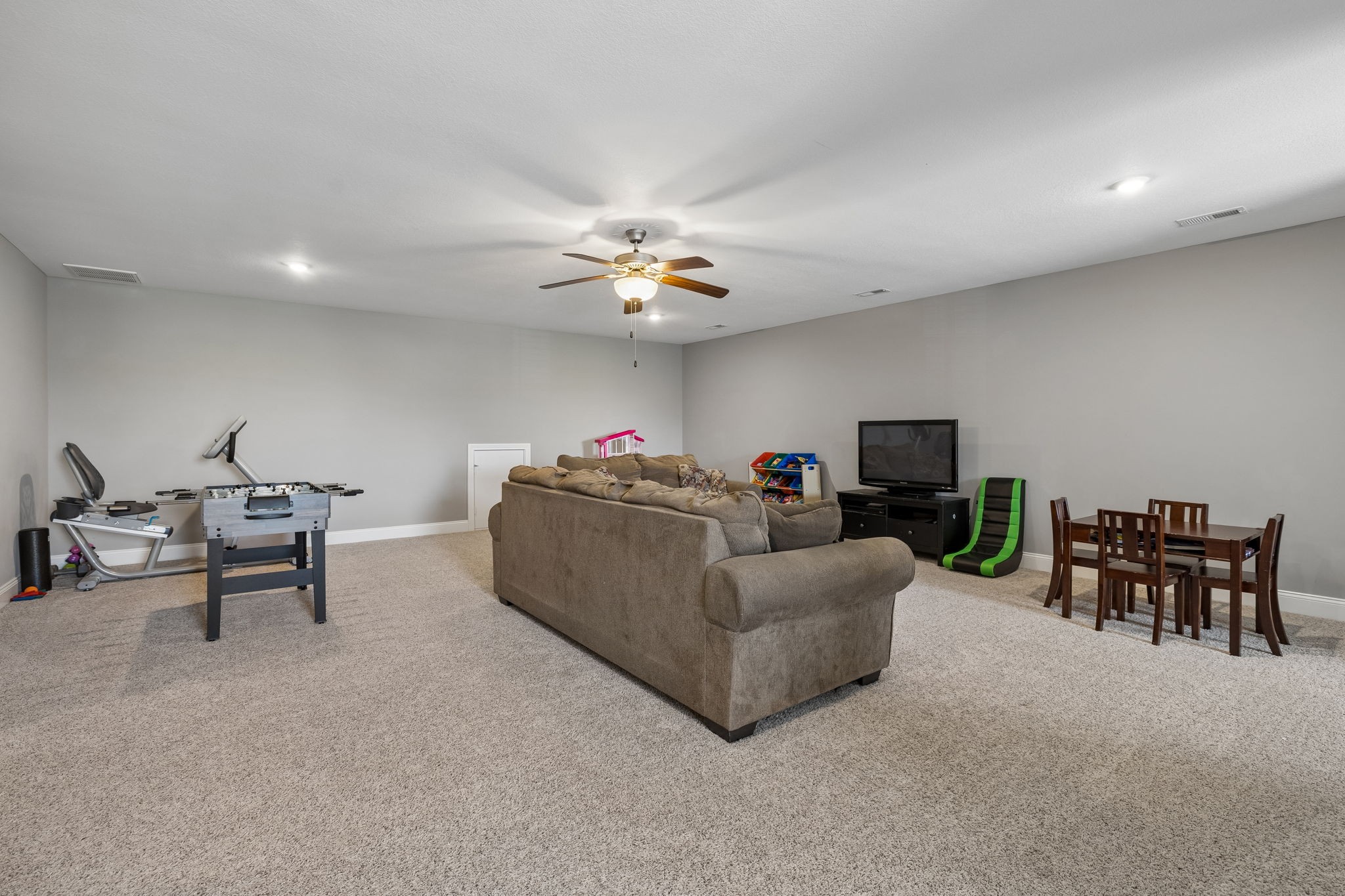 1045 Black Gum Lane Clarksville TN 37043