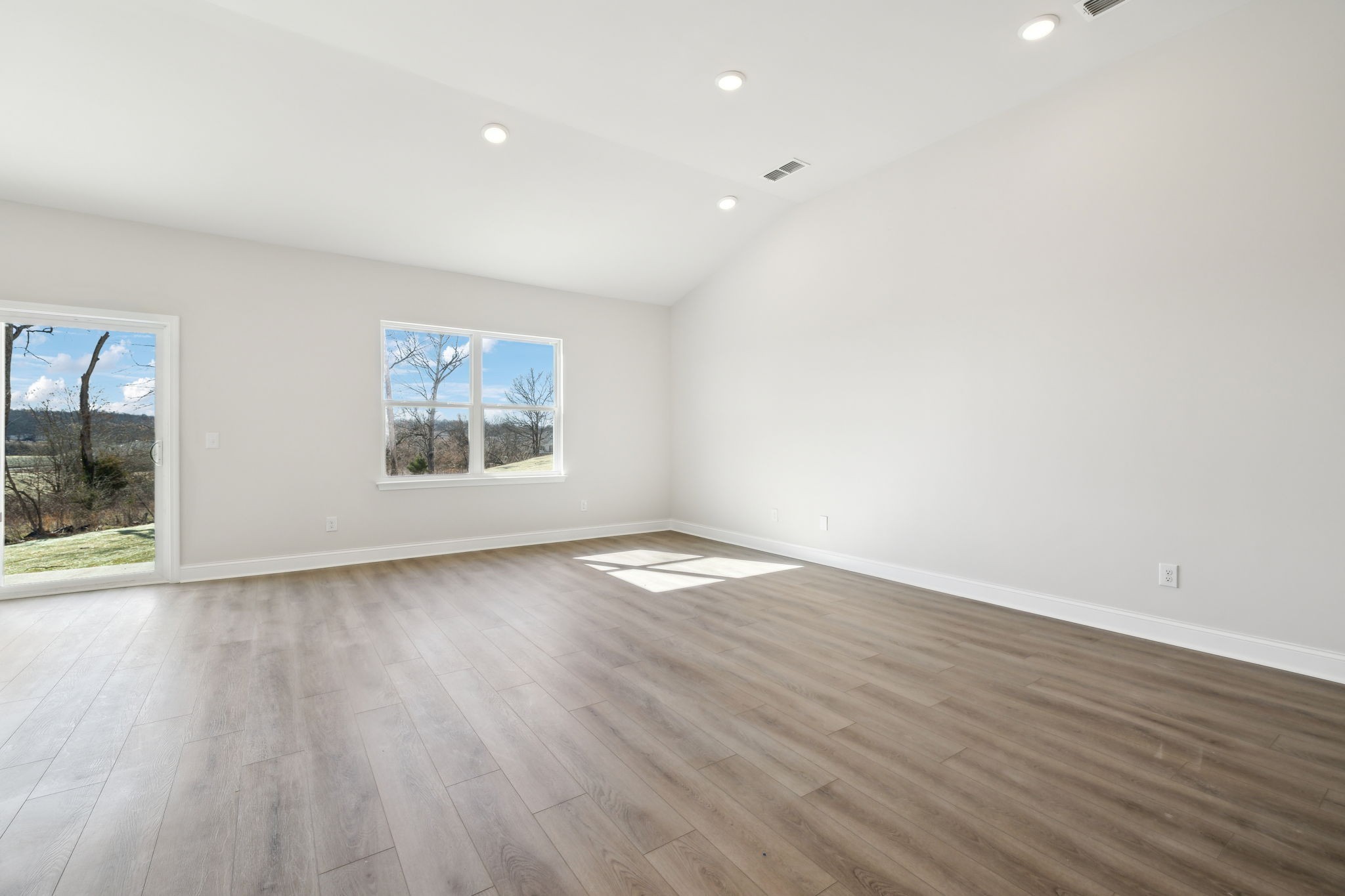 447 Stardust Drive Lebanon TN 37087