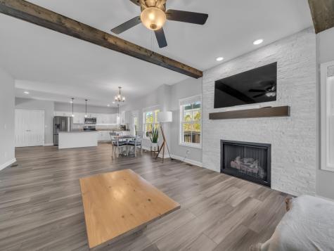 537 Bloomington Trace Clarksville TN 37042