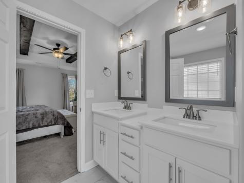 537 Bloomington Trace Clarksville TN 37042