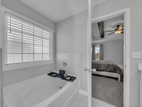 537 Bloomington Trace Clarksville TN 37042