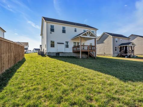 537 Bloomington Trace Clarksville TN 37042