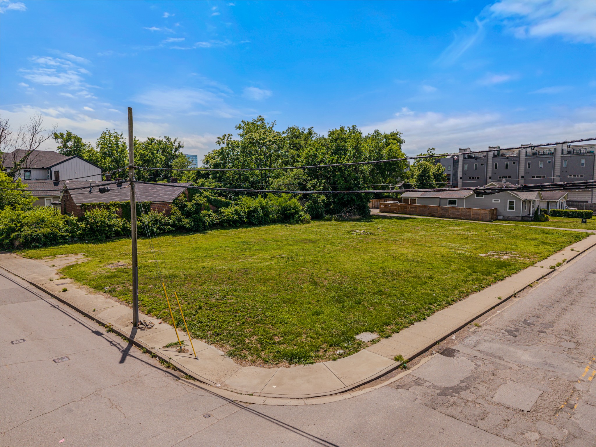 616 26th Ave, N Nashville TN 37209