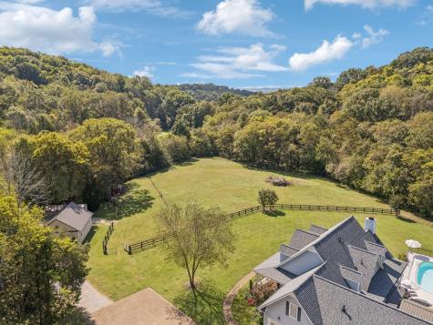 1909 Drive Robinson Road Spring Hill TN 37174