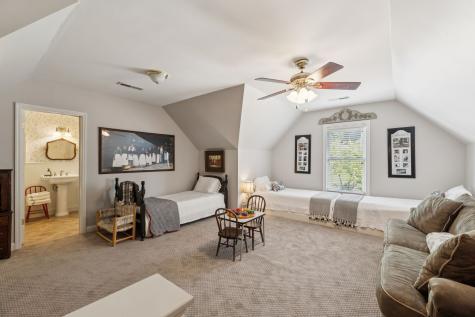 1909 Drive Robinson Road Spring Hill TN 37174