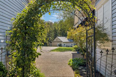1909 Drive Robinson Road Spring Hill TN 37174