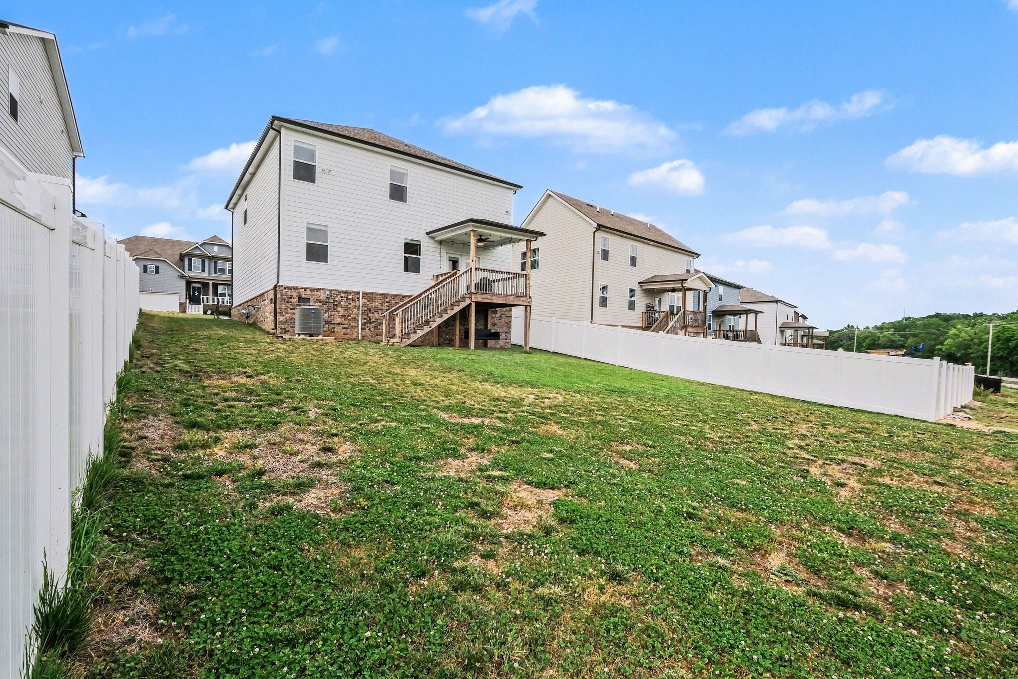 139 Millbrook Dr, E Spring Hill TN 37174