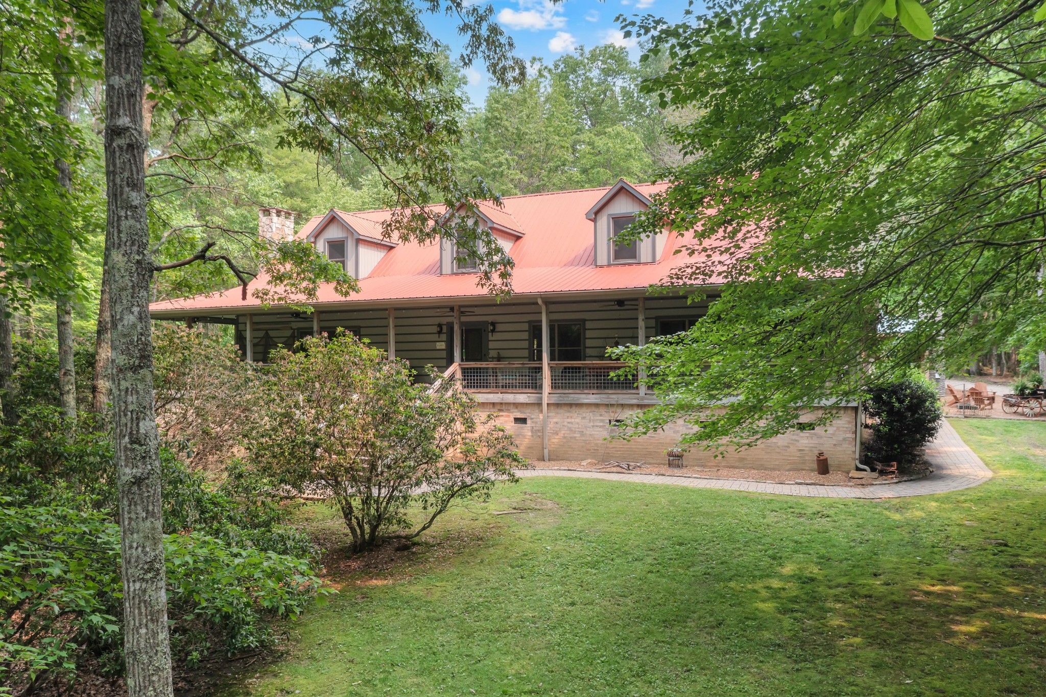 1221 Clifftops Avenue Monteagle TN 37356