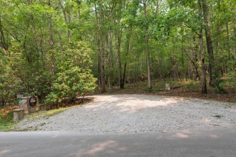 1221 Clifftops Avenue Monteagle TN 37356