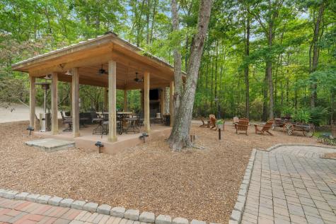 1221 Clifftops Avenue Monteagle TN 37356