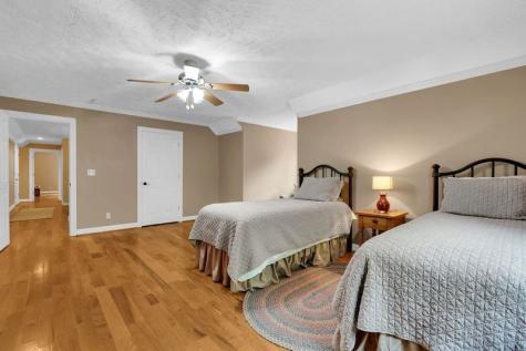 1221 Clifftops Avenue Monteagle TN 37356