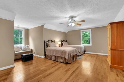 1221 Clifftops Avenue Monteagle TN 37356