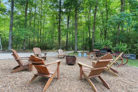 1221 Clifftops Avenue Monteagle TN 37356