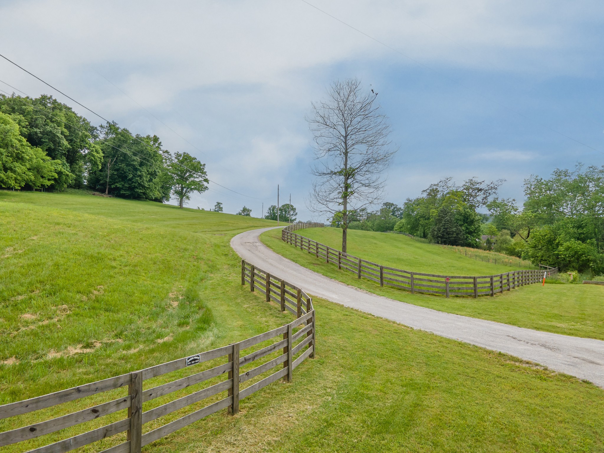 4000 Cantebury Drive Culleoka TN 38451